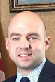 Dustin Call's Instagram, Twitter & Facebook