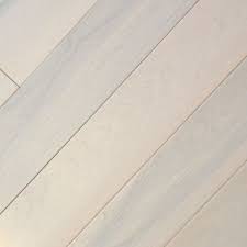 Bleached And Whitewash Maple Floors Maple Floors Maple Hardwood Floors Maple Wood Flooring