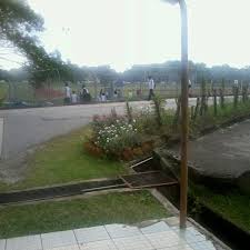 What does laluan mean in english? Canteen Sekolah Menengah Berakas 27 Visitors