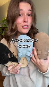 My favorite affordable clogs!! @EVELLYHOOTD US #clogs #affordableclogs  #comfyclogs #fallshoes #girlmath