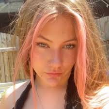 Billy Gay Cyrus (@ChantsLouise32)