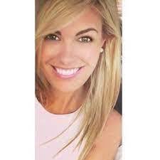 Jaclyn Ewing's Instagram, Twitter & Facebook