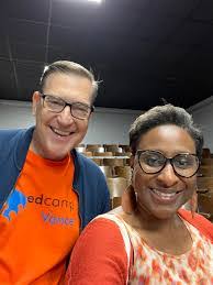 Renee Batchelor's Instagram, Twitter & Facebook