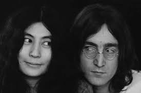 54 года назад Джон Леннон и Йоко Оно выпустили синглом песню "Give Peace a  Chance". "Give Peace A Chance"..