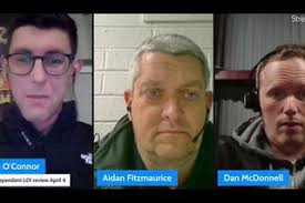 Alaine Behan is crowned queen of the 2004 Eileen Aroon festival