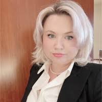 Courtney Chadwick's Instagram, Twitter & Facebook