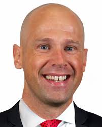 Lance Randall's Instagram, Twitter & Facebook