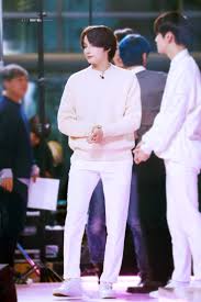 Check spelling or type a new query. Txt S Hueningkai Keeps Growing Tall Enough To Almost Overtake His Members Koreaboo