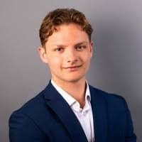 Kyle Woolley's Instagram, Twitter & Facebook