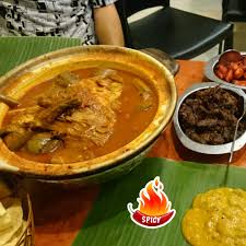 Although the dempsey hill area is known for posh restaurants, a meal at samy's is a casual affair. Curry Fish Head Samy S Curry Restaurant S Photo In Dempsey Rd Singapore Openrice Singapore