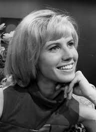 Remembering Leslie Charleson And GH's Monica In Photos