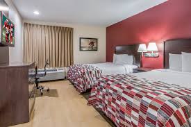 We are also located close to the mojave county fairgrounds which room amenities are available at red roof inn kingman? Red Roof Inn Phoenix North Bell Road 66 8 4 Updated 2021 Prices Motel Reviews Az Tripadvisor