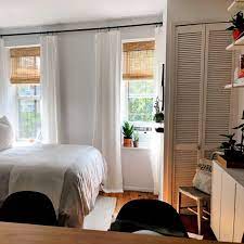 A small charming brooklyn apartment. Small Space Decorating Ideas In A Nyc Studio Apartment Apartment Therapy