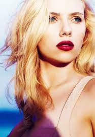 scarlett rosa frisuren beruhmte schonheit pastell haar