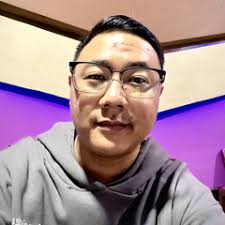 Stream သူငယ်ချင်းများစွာ (Sai Sai) by Lwin Oo Maung