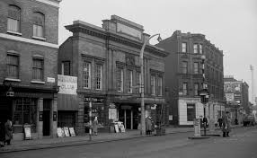 Service board sorry, service board information could not be retrieved. Fulham Broadway Tube Station Fulham London Underground Tube London History