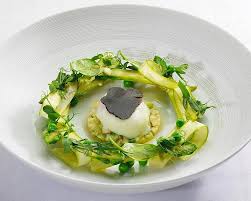 Trianon Palace Versailles A Waldorf Astoria Hotel Artful Cuisine Served At Gordon Ramsay Au Trianon Healthy Foods To Make Astoria Hotel Waldorf Astoria