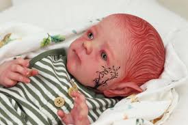 Special custom baby Elf Fred by Karola Wegerich 🌳❤️ *Not available*