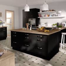Vous pouvez vous renseigner sur cette possibilité sur le site de la marque. Ikea Laxarby Noir Vs Castorama Kadral Noir 6 Messages Meuble Cuisine Cuisine Noire Cuisine Moderne