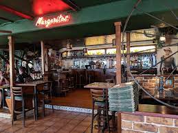 Cactus jack's bar & grill noktasına 0,1 km mesafede. Cactus Jacks 21 Palmer St South Townsville Qld 4810 Australia