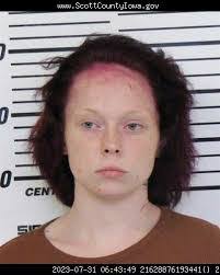 Mikayla Elizabeth's Instagram, Twitter & Facebook