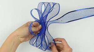 Your grapevine wreath with bowdabra deco mesh bow is done and ready to be hung. 3 Ways To Make A Bow For A Wreath Wikihow
