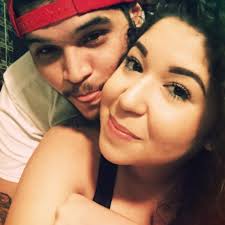 What kind of cordless impact tool is best for removing lug nuts from trucks?