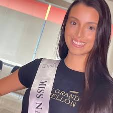 Profile for Erivest MakeUp Artist