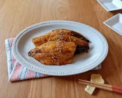 フライパンで簡単！「あじのバター蒲焼き」のレシピ | セブンプレミアム公式