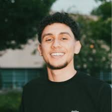 WANNEER JE MET JE BESTE VRIENDEN JE DROMEN NAJAAGT