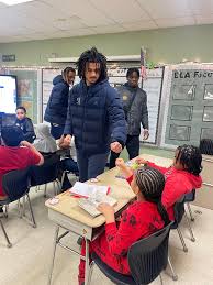 The Quinnipiac University men's basketball team visited #MauroSheridan  School in honor of our monthly theme, Moving Forward Together! #NHPS