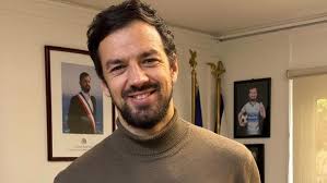 Tomás Vodanovic desmintió romance con famosa periodista