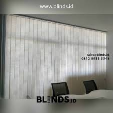 Untuk harga tirai jendela dengan menggunakan poni, harganya sekitar rp. Contoh Gorden Jendela Kantor Kawasan Industri Jababeka Bekasi
