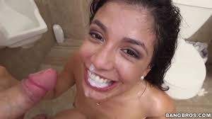 Veronica Rodriguez received facial cumshot on cute face  Xozilla.com