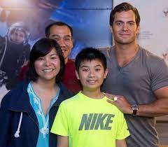 Hollywood heartthrob henry admits he was teased for being he's one of hollywood's finest leading mean, but henry cavill hasn't always been so popular. Henry Cavill News Henry Visits Young Cancer Patients Offers Words Of Support