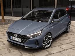 The i20 made its debut at the paris motor show in october 2008, and sits between the i10 and i30. Hyundai I20 2021 Pictures Information Specs