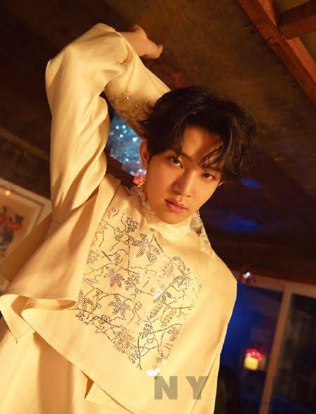 Dojoon The Rose