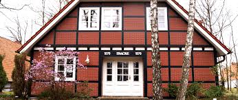 Das familienhaus im stil 'modern' bietet platz für die ganze familie. Haacke Isolierklinker Gmbh Ein Unternehmen Mit Langer Geschichte Know How Und Festen Werten