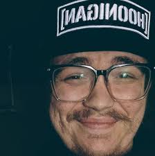 Anyone know of a flat pitman arm that will fit a90 yj?