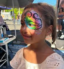 Elyse Hernandez (@bumblebee.artistries) • Instagram photos and videos