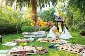 See more ideas about safari living rooms, african decor, safari home decor. Wild Ideas For A Fun Safari Birthday Party Parties365