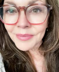 Leah Guy 💫 Author, Speaker, Illuminator (@leahthemodernsage) • Instagram  photos and videos