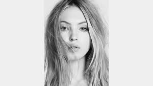 The article: ERMANNO SCERVINO SPRING SUMMER 2022 ADV CAMPAIGN