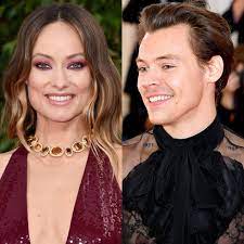 Harry styles was quick to put a label on his romance with olivia wilde as the pair attended a wedding together in montecito, california. Harry Styles And Olivia Wilde Spotted Showing Pda At A Wedding