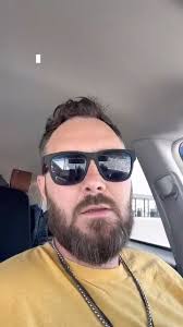 Our new single "It's Good To Be King (Live @ The Machine Shop)" is out,  so... What does everyone think?? 🤔, If you haven't heard it yet, you can  download it now at https://royalbliss.ffm.to/igtbk!! , ...