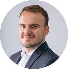 Jerry Chinn's Instagram, Twitter & Facebook