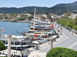 Depremin merkez üssünün muğla marmaris açıkları olduğu ifade edilirken son olarak i̇zmir'de gerçekleşen 6.6'lık depremin ardından vatandaşlar bölgede yaşanan sarsıntıları anlık olarak takip ediyor. Mugla Marmaris Deprem Mugla Marmaris Deprem Son Dakika