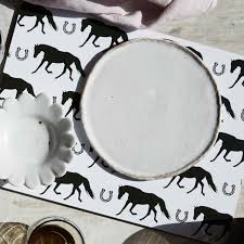 Shop hard placemats cork from williams sonoma. Horse And Shoe Cork Backed Placemats Set Of 4 My Hygge Home