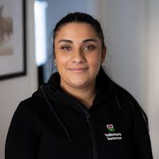 Möt Julia på Sörgårdens servicebostad