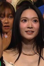 牙cloud 好靚~後面係....Moon Tang?